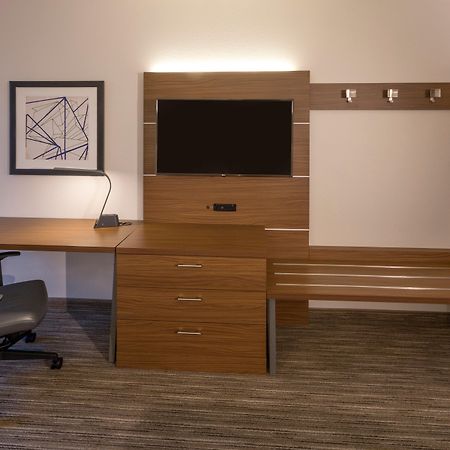 Holiday Inn Express & Suites - Seattle South - Tukwila By Ihg Esterno foto